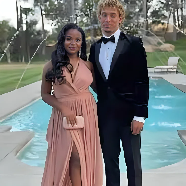Lucky Rose Kyles: Wiki, Age, Career, Net Worth, Relationship 2024