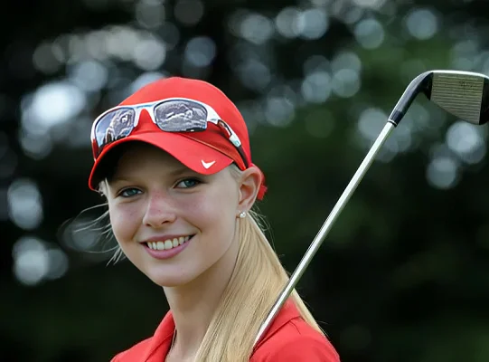 Julia Kemmling: Wiki, Age, Career, Net Worth, Relationship 2024