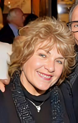 Charlotte Samco: Age, Career, Net Worth, Relationship 2024