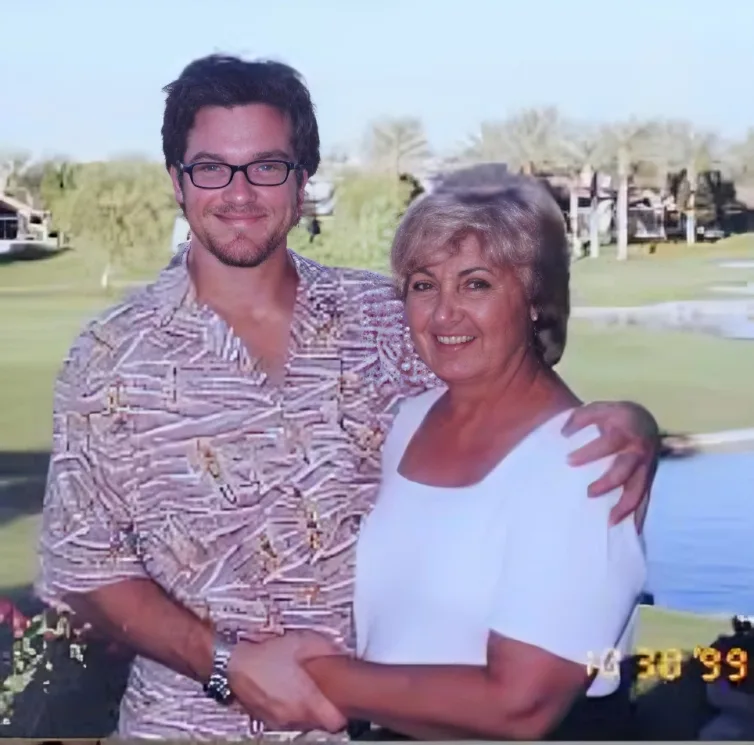 Victoria Elizabeth Bateman Net Worth, Age, Height, Bio/Wiki 2024.