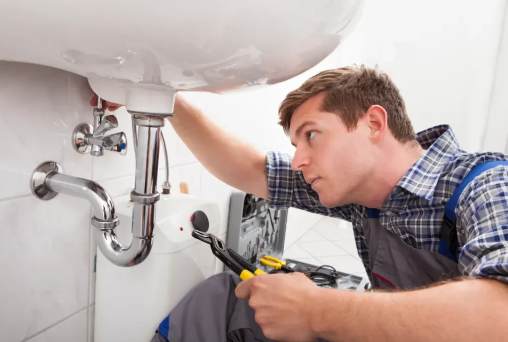 How to Resolve Leaky Faucets and Save on Bills