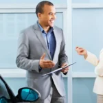 How Do Seaside Car Dealerships Handle Customer Service?