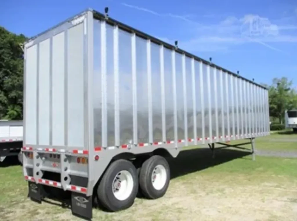 What to Consider When Browsing a Trailer Inventory