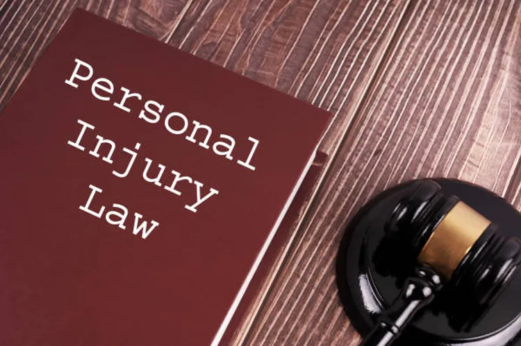 How a Personal Injury Lawyer Can Maximize Your Compensation