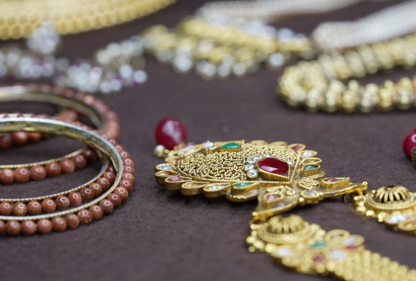The Timeless Allure of Gold Jewellery